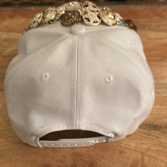 Skull cap strap back - Picture 2 of 3